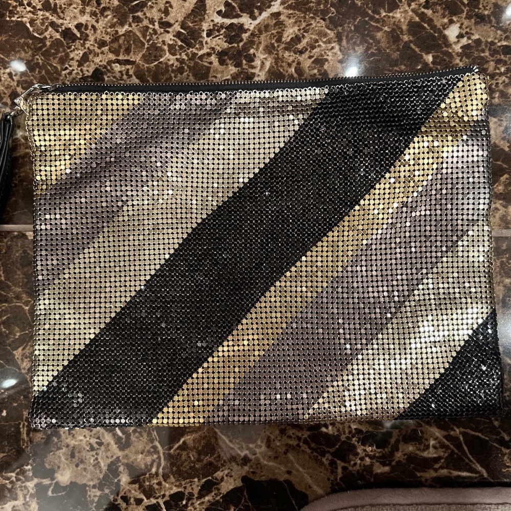 BCBG MAX AZRIA black and gold clutch